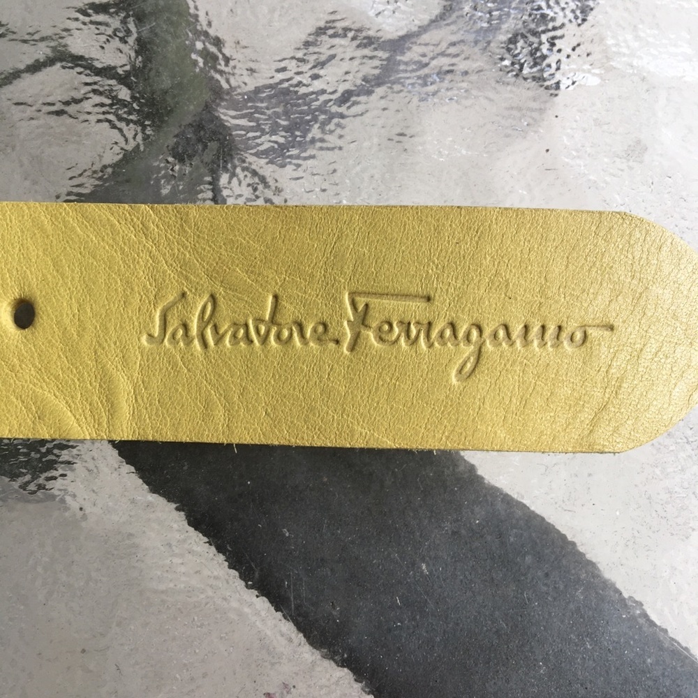 Salvatore Ferragamo yellow leather belt - Picture 10 of 14